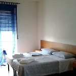 Guido Reni Hotel