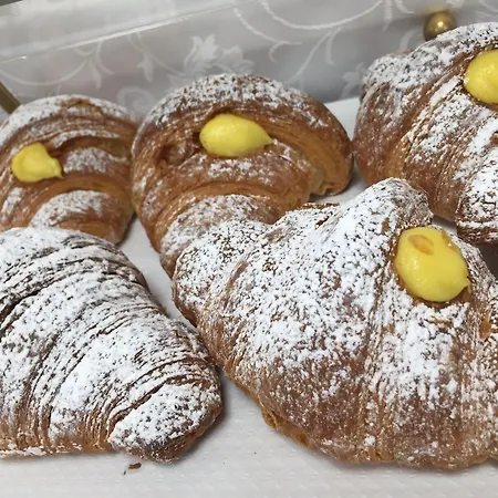 ホテル アルベルゴ グイド レーニ